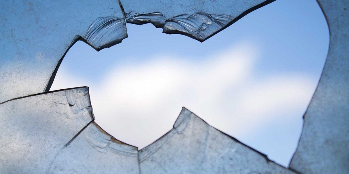 broken-window-960188